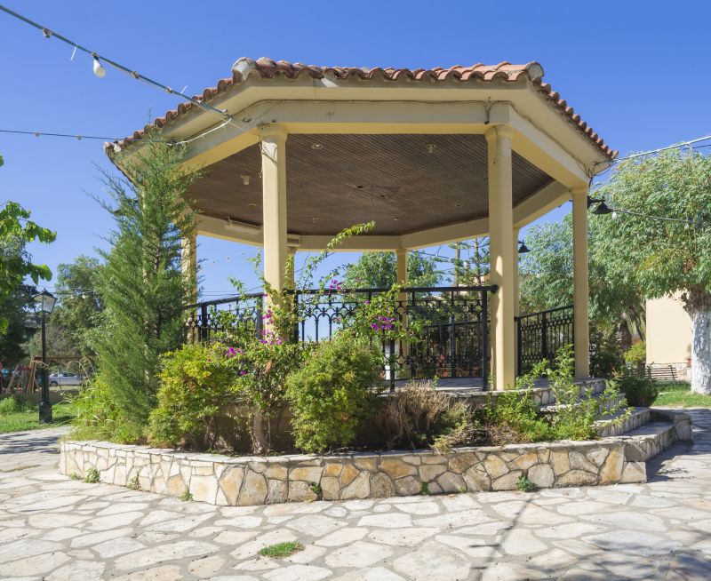 Enclosed Gazebo Installation
